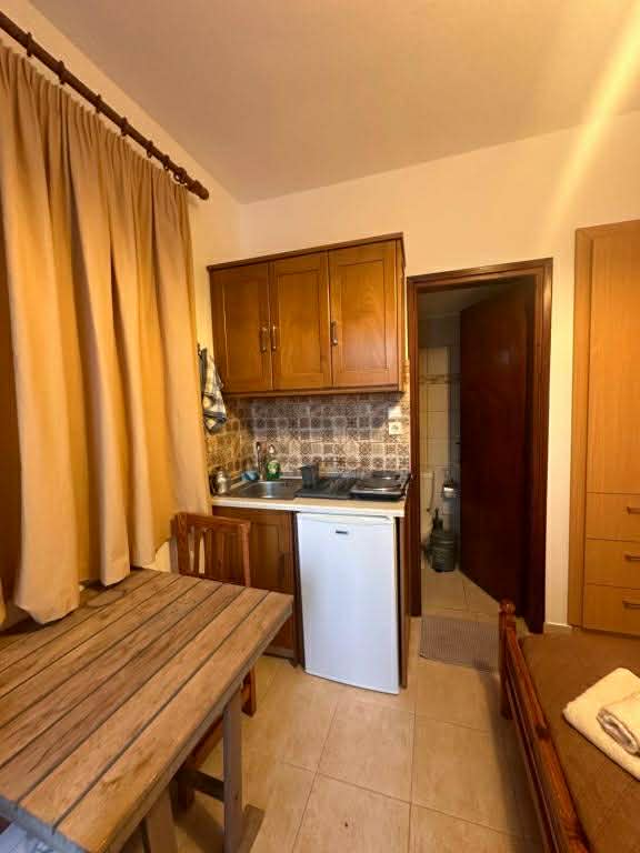 65d7d9fc-f639-40c7-90d9-4a2aeb5af3be