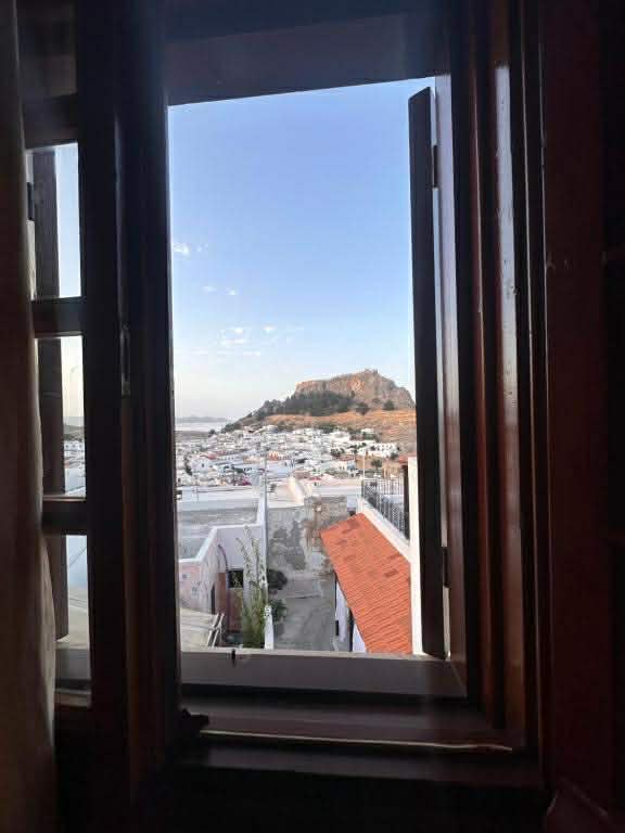 bafccc4a-c746-405c-8aa0-667ac64ee89e